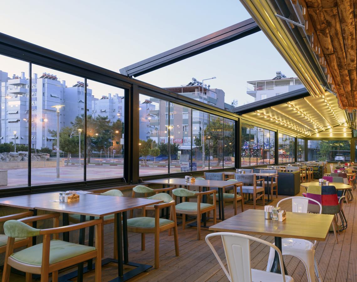 Voswos Garage Coffee Hotel Antalya Eksteriør billede